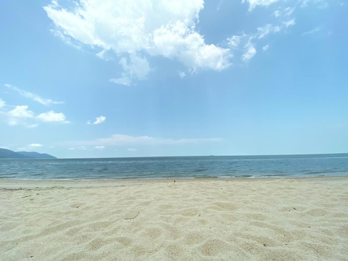 By The Sea @ Luxury Suites, Batu Feringgi Luaran gambar