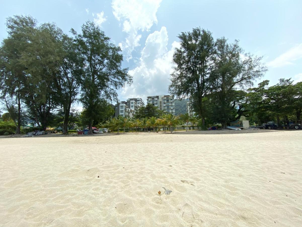 By The Sea @ Luxury Suites, Batu Feringgi Luaran gambar